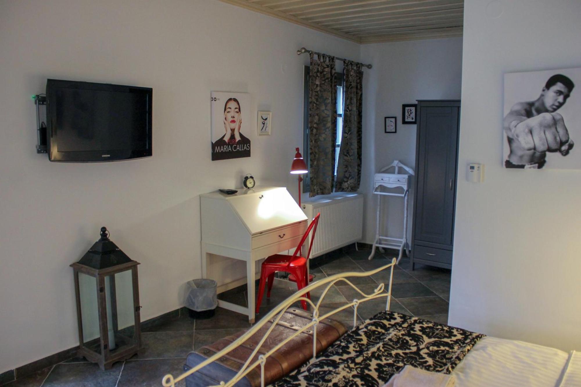Oikies Art Rooms Ангистрон Экстерьер фото