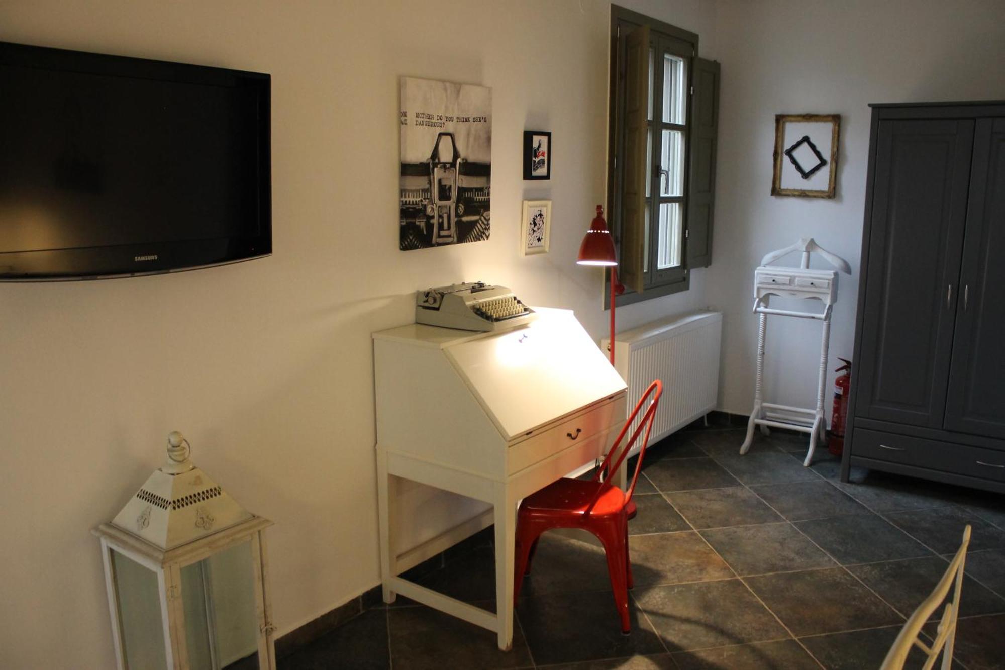 Oikies Art Rooms Ангистрон Экстерьер фото